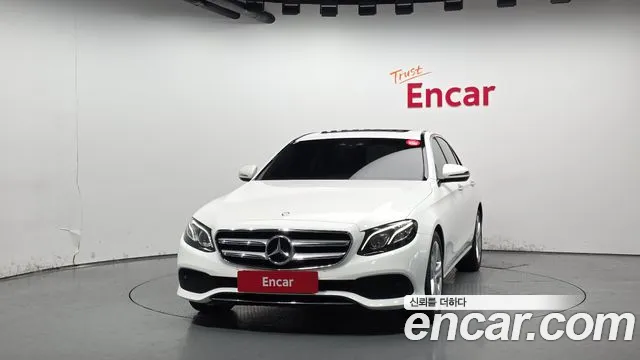 2017 Mercedes-Benz E-Class W213 E220d Avantgarde Sold VIN WDDZF0EB0HA155790 – undercarriage