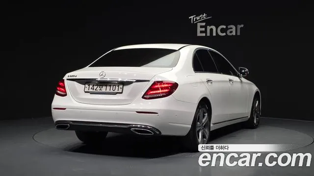 2019 Mercedes-Benz E-Class W213 E220d Avantgarde Sold VIN WDDZF0EB0KA494721 – photo 13