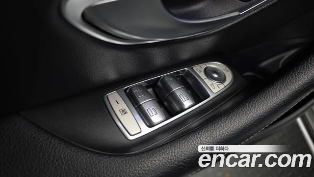 2017 Mercedes-Benz E-Class W213 E220d Exclusive Sold VIN WDDZF0EB1HA291877 – photo 19 2017 Mercedes-Benz E-Class W213 E220d Exclusive Sold VIN WDDZF0EB1HA291877 – photo 19