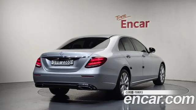 2017 Mercedes-Benz E-Class W213 E220d Exclusive Sold VIN WDDZF0EB1HA291877 – photo 24 2017 Mercedes-Benz E-Class W213 E220d Exclusive Sold VIN WDDZF0EB1HA291877 – photo 24
