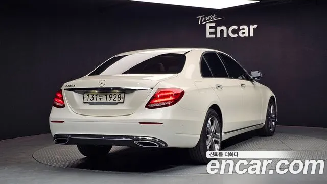 2019 Mercedes-Benz E-Class W213 E220d Avantgarde Sold VIN WDDZF0EB1KA606815 – photo 14