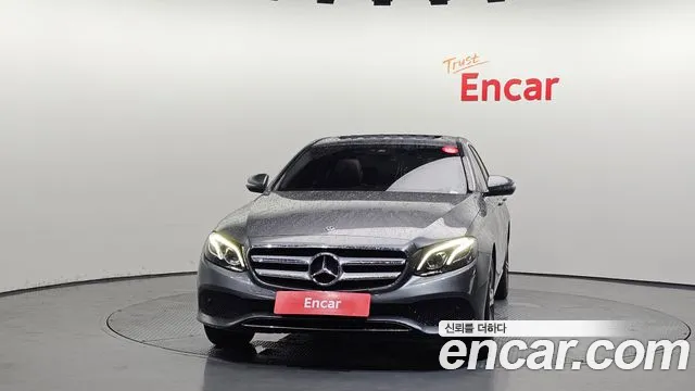 2019 Mercedes-Benz E-Class W213 E220d Avantgarde Sold VIN WDDZF0EB2KA500499 – odometer reading