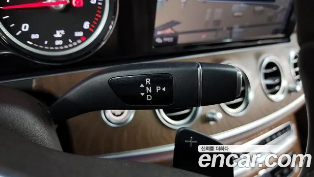 2019 Mercedes-Benz E-Class W213 E220d Exclusive Sold VIN WDDZF0EB2KA637622 – odometer reading