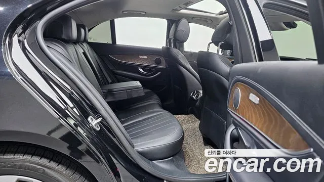 2019 Mercedes-Benz E-Class W213 E220d Exclusive Sold VIN WDDZF0EB4KA696199 – dashboard 2019 Mercedes-Benz E-Class W213 E220d Exclusive Sold VIN WDDZF0EB4KA696199 – dashboard
