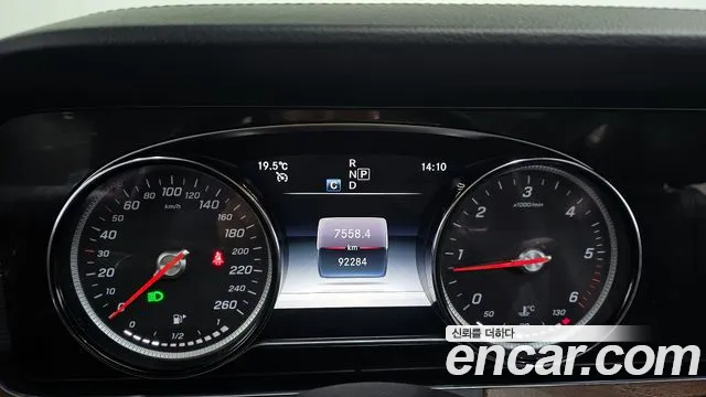 2019 Mercedes-Benz E-Class W213 E220d Exclusive Sold VIN WDDZF0EB4KA696199 – photo 21 2019 Mercedes-Benz E-Class W213 E220d Exclusive Sold VIN WDDZF0EB4KA696199 – photo 21