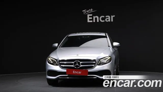 2018 Mercedes-Benz E-Class W213 E220d Avantgarde Sold VIN WDDZF0EB5JA316933 – engine bay