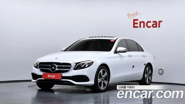 2019 Mercedes-Benz E-Class W213 E220d Avantgarde Sold VIN WDDZF0EB6KA559782 – front exterior