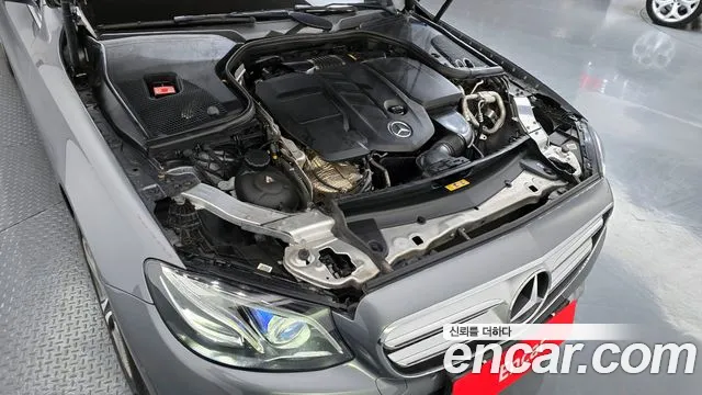 2019 Mercedes-Benz E-Class W213 E220d Avantgarde Sold VIN WDDZF0EB8KA491095 – photo 26