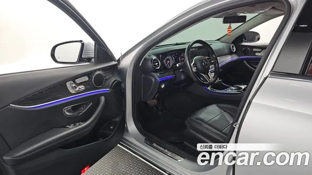 2019 Mercedes-Benz E-Class W213 E220d Avantgarde Sold VIN WDDZF0EB8KA493557 – photo 13