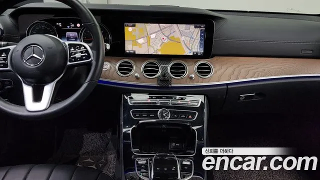 2019 Mercedes-Benz E-Class W213 E220d Exclusive Sold VIN WDDZF0EB8KA614930 – undercarriage