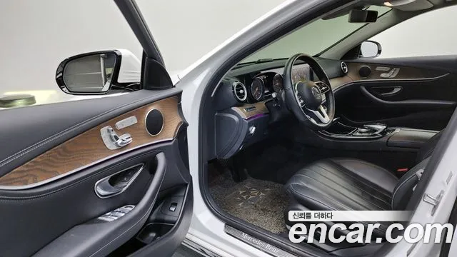 2019 Mercedes-Benz E-Class W213 E220d Exclusive Sold VIN WDDZF0EB8KA614930 – photo 25