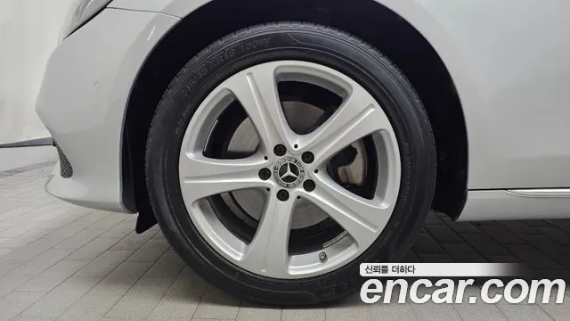 2018 Mercedes-Benz E-Class W213 E220d Avantgarde VIN WDDZF0EBXJA401198
