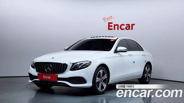 2019 Mercedes-Benz E-Class W213 E220d Avantgarde Sold VIN WDDZF0EBXKA527045 – photo 32