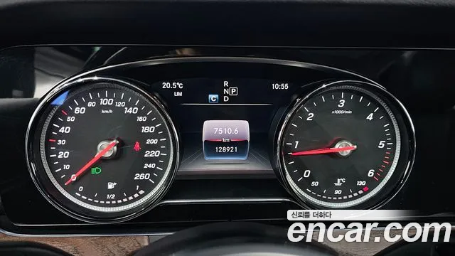 2019 Mercedes-Benz E-Class W213 E220d 4MATIC Exclusive Sold VIN WDDZF0FB1KA521486 – photo 12