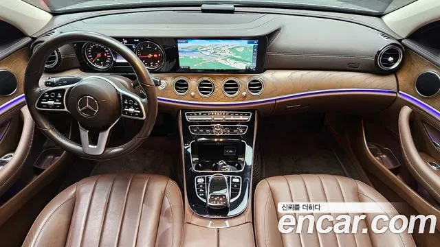 2019 Mercedes-Benz E-Class W213 E220d 4matic Exclusive Sold VIN WDDZF0FB1KA534111 – front exterior