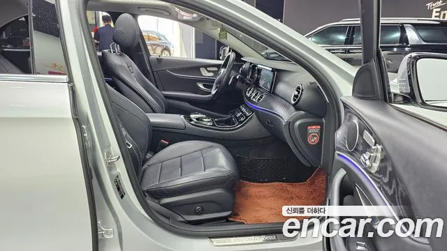 2017 Mercedes-Benz E-Class W213 E220d 4MATIC Avantgarde Sold VIN WDDZF0FB3HA264825 – photo 15