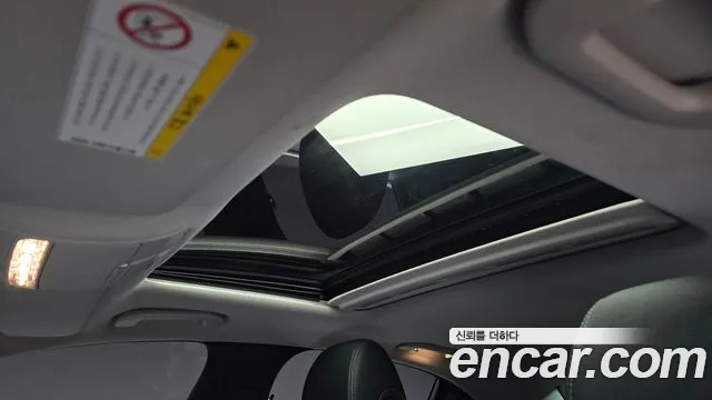 2018 Mercedes-Benz E-Class W213 E220d 4MATIC Avantgarde Sold VIN WDDZF0FB3JA426670 – engine bay