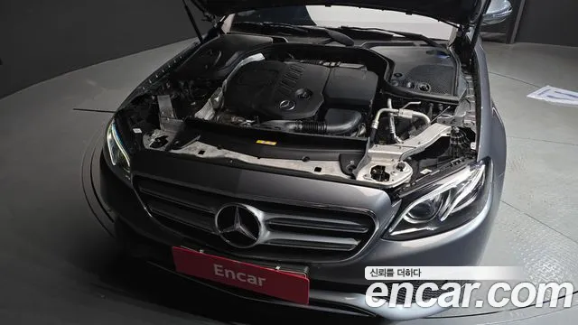 2018 Mercedes-Benz E-Class W213 E220d 4MATIC Avantgarde Sold VIN WDDZF0FB3JA426670 – photo 17