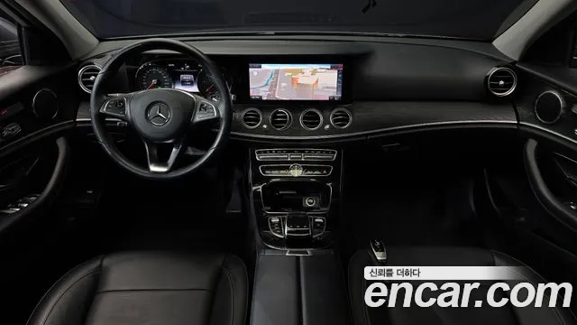 2018 Mercedes-Benz E-Class W213 E220d 4MATIC Avantgarde Sold VIN WDDZF0FB3JA426670 – photo 18