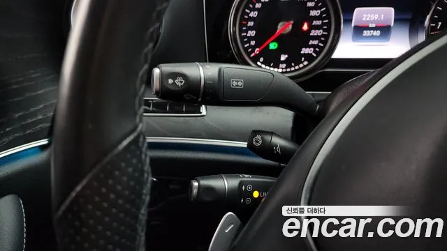 2018 Mercedes-Benz E-Class W213 E220d 4MATIC Avantgarde Sold VIN WDDZF0FBXJA474845 – trunk area
