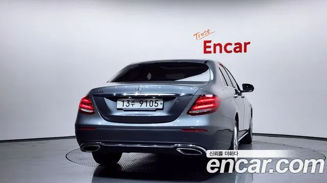 2018 Mercedes-Benz E-Class W213 E200 Avantgarde Sold VIN WDDZF4CB2JA379899 – photo 13