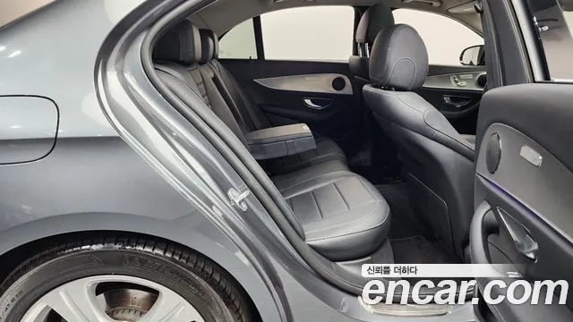 2018 Mercedes-Benz E-Class W213 E200 Avantgarde Sold VIN WDDZF4CB2JA379899 – photo 15