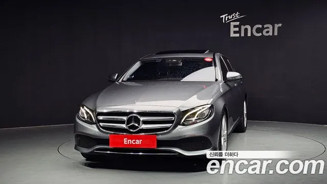2018 Mercedes-Benz E-Class W213 E200 Avantgarde Sold VIN WDDZF4CB2JA389929 – photo 11