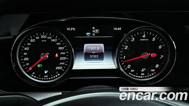 2018 Mercedes-Benz E-Class W213 E200 Avantgarde Sold VIN WDDZF4CB2JA389929 – photo 19
