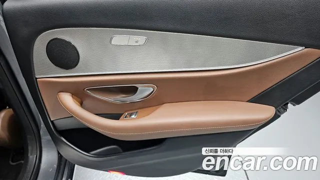 2018 Mercedes-Benz E-Class W213 E200 Avantgarde Sold VIN WDDZF4CB2JA389929 – photo 23