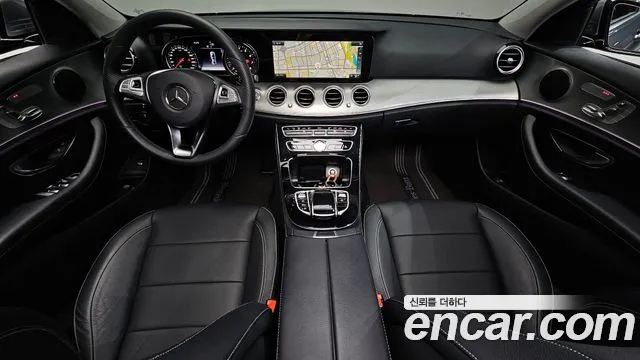 2018 Mercedes-Benz E-Class W213 E200 Avantgarde Sold VIN WDDZF4CB2JA425442 – front exterior 2018 Mercedes-Benz E-Class W213 E200 Avantgarde Sold VIN WDDZF4CB2JA425442 – front exterior