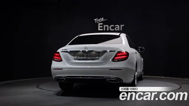 2017 Mercedes-Benz E-Class W213 E200 Avantgarde Sold VIN WDDZF4CBXHA263022 – undercarriage