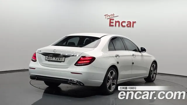 2017 Mercedes-Benz E-Class W213 E300 AV Intelligent Drive Sold VIN WDDZF4JB1HA172711 – photo 18