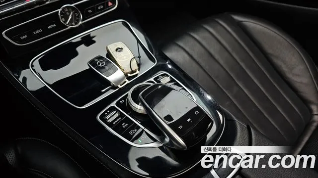 2018 Mercedes-Benz E-Class W213 E300 Exclusive Sold VIN WDDZF4JB1JA403581 – photo 17