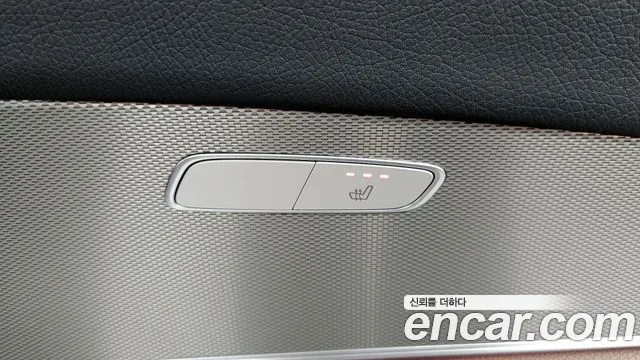 2019 Mercedes-Benz E-Class W213 E300 Avantgarde Sold VIN WDDZF4JB1KA535287 – interior seats