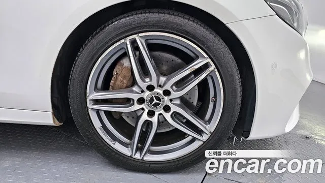 2019 Mercedes-Benz E-Class W213 E300 AMG Line Sold VIN WDDZF4JB1KA648494 – photo 20