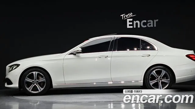 2019 Mercedes-Benz E-Class W213 E300 Avantgarde Sold VIN WDDZF4JB1KA661360 – photo 11 2019 Mercedes-Benz E-Class W213 E300 Avantgarde Sold VIN WDDZF4JB1KA661360 – photo 11