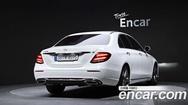 2019 Mercedes-Benz E-Class W213 E300 Avantgarde Sold VIN WDDZF4JB1KA661360 – photo 19 2019 Mercedes-Benz E-Class W213 E300 Avantgarde Sold VIN WDDZF4JB1KA661360 – photo 19