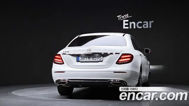 2019 Mercedes-Benz E-Class W213 E300 Avantgarde Sold VIN WDDZF4JB1KA661360 – photo 32 2019 Mercedes-Benz E-Class W213 E300 Avantgarde Sold VIN WDDZF4JB1KA661360 – photo 32