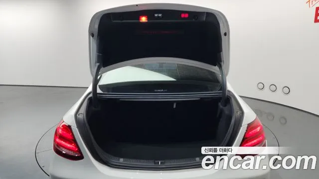 2018 Mercedes-Benz E-Class W213 E300 AMG Line Sold VIN WDDZF4JB2JA337090 – photo 35