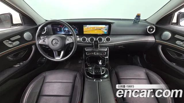 2018 Mercedes-Benz E-Class W213 E300 Avantgarde Sold VIN WDDZF4JB2JA457357 – front exterior 2018 Mercedes-Benz E-Class W213 E300 Avantgarde Sold VIN WDDZF4JB2JA457357 – front exterior