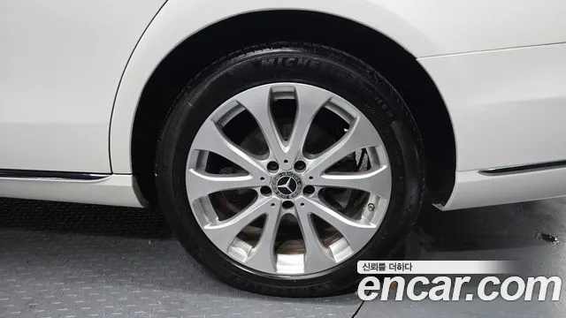 2019 Mercedes-Benz E-Class W213 E300 Exclusive Sold VIN WDDZF4JB2KA634071 – photo 30
