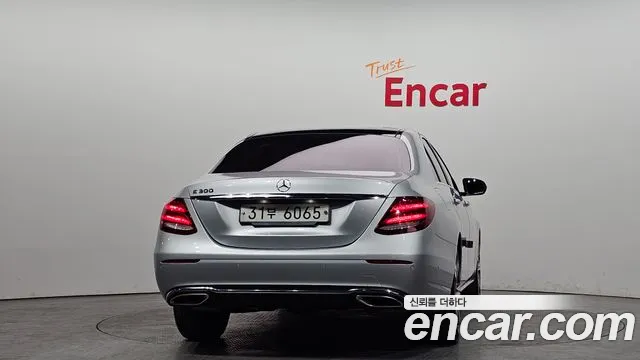 2019 Mercedes-Benz E-Class W213 E300 Avantgarde Sold VIN WDDZF4JB2KA695260 – photo 12 2019 Mercedes-Benz E-Class W213 E300 Avantgarde Sold VIN WDDZF4JB2KA695260 – photo 12