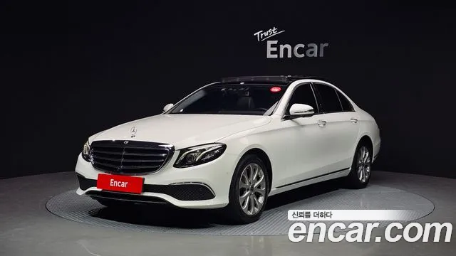 2019 Mercedes-Benz E-Class W213 E300 Exclusive Sold VIN WDDZF4JB3KA632393 – front exterior