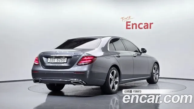 2017 Mercedes-Benz E-Class W213 E300 AV Intelligent Drive Sold VIN WDDZF4JB4HA247398 – photo 18