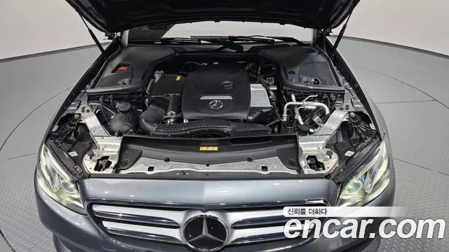 2017 Mercedes-Benz E-Class W213 E300 AV Intelligent Drive Sold VIN WDDZF4JB4HA247398 – photo 25