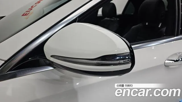 2019 Mercedes-Benz E-Class W213 E300 Avantgarde Sold VIN WDDZF4JB4KA546302 – photo 13
