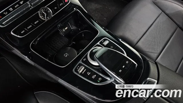 2019 Mercedes-Benz E-Class W213 E300 Avantgarde Sold VIN WDDZF4JB4KA546302 – photo 16