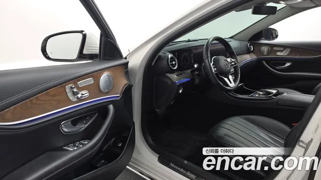 2019 Mercedes-Benz E-Class W213 E300 Exclusive Sold VIN WDDZF4JB6KA580029 – photo 17