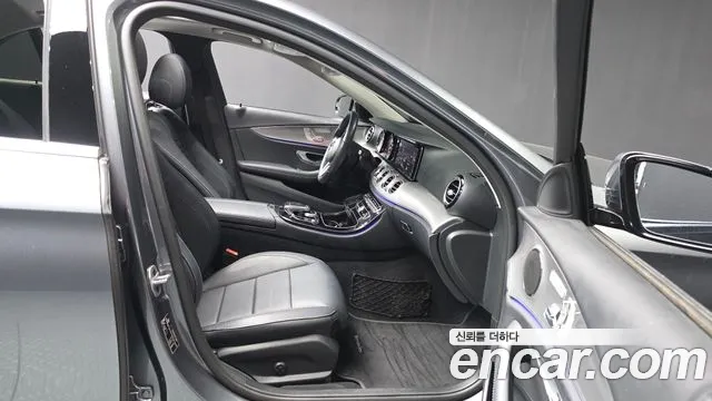 2019 Mercedes-Benz E-Class W213 E300 Avantgarde Sold VIN WDDZF4JB7KA696405 – photo 31