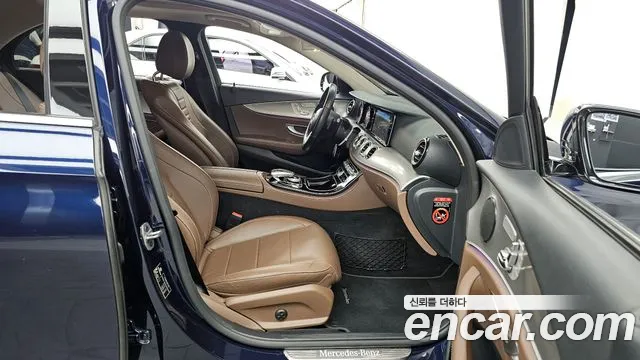 2019 Mercedes-Benz E-Class W213 E300 Avantgarde Sold VIN WDDZF4JB9KA555495 – dashboard 2019 Mercedes-Benz E-Class W213 E300 Avantgarde Sold VIN WDDZF4JB9KA555495 – dashboard